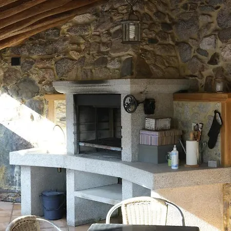 Vivienda Uso Turistico Prado Novo Сasa de vacaciones Suarbol