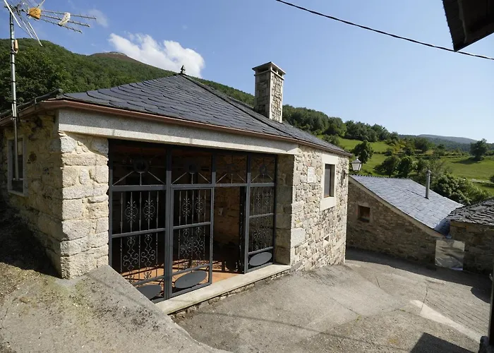 Vivienda Uso Turistico Prado Novo 펜션 *